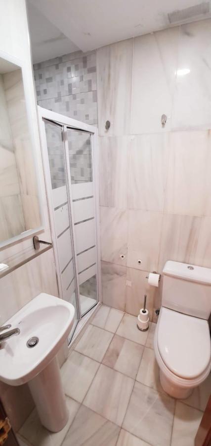 Fan Flat Carreteria Appartement Málaga Buitenkant foto